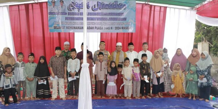 Bersama Kapolres, Bupati Tanjabbar Safari Ramadhan di Kecamatan Batang Asam 