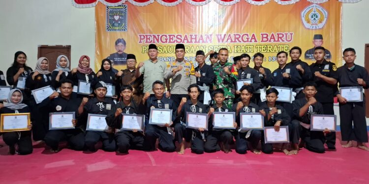 Hadiri Wisuda Tingkat 1 PSHT, Wabup Hairan Disambut Ratusan pendekar Sila