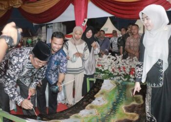 Buka Pencanangan Bulan Serengkuh Dayung Serentak ke Tujuan, Bupati Sajikan Program Unggulan