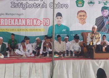 Didampingi Ketua GOW, Wabup Hairan Hadiri Pengajian Akbar dan Istighotsah Qubro di Tebing Tinggi