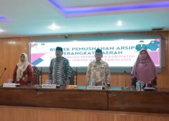 Buka Bimtek Pemusnahan Arsip, Bupati Ingatkan Resiko Kehilangan Alat Bukti