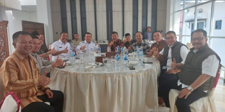 Saat Al Haris Coffee Morning Bersama 4 Paslon Bupati Kerinci