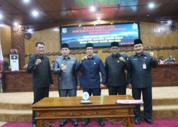 Hamdani Pimpin DPRD Tanjabbar Peroide 2024-2029