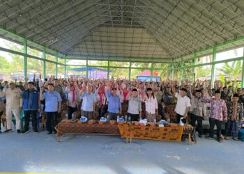 Haris-Sani Didoakan Masyarakat Pauh Sarolangun Lanjut Dua Periode