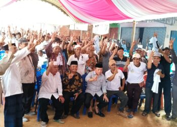 Untuk Keberlanjutan Pembangunan Jambi, Warga Air Hitam Nyatakan Siap Memenangkan Haris-Sani