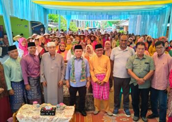 Selenggarakan Festival Budaya Baju Kebaya dan Pacu Perahu, Al Haris Apresiasi Warga Dusun Sarolangun Lestarikan Budaya Lama