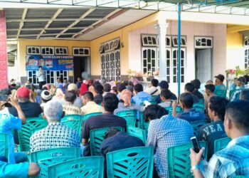 Al Haris Didampingi Firdaus Fattah Silaturahmi Bersama Warga Bajubang