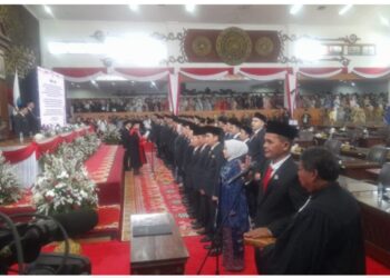 55 Anggota DPRD Provinsi Jambi Periode 2024-2029 di lantik