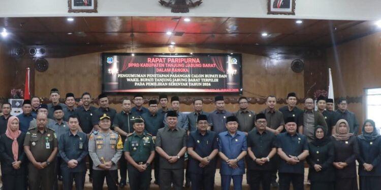 DPRD Gelar Paripurna Pengumuman Penetapan Bupati dan Wakil Bupati Terpilih Pilkada Tanjab Barat 2024