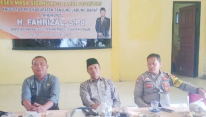 H. Fahrizal Tampung Aspirasi Warga Taman Raja dalam Reses DPRD Tanjab Barat