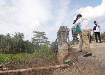 Bupati Anwar Sadat Tinjau 13 Titik Oprit Jembatan, Pastikan Kualitas dan Kecepatan Pengerjaan