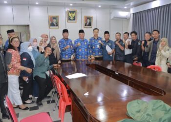 Wabup Tanjab Barat Terima Audiensi Forum Honorer, Dukung Perjuangan Tenaga Honorer