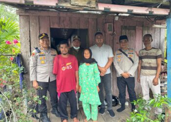 Kapolres Tanjab Barat Sambangi Nelayan Disabilitas yang Viral, Beri Bantuan dan Dukungan