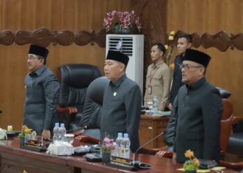 Hamdani Pimpin Langsung Rapat Paripurna Bahas Tiga Agenda Strategis Daerah
