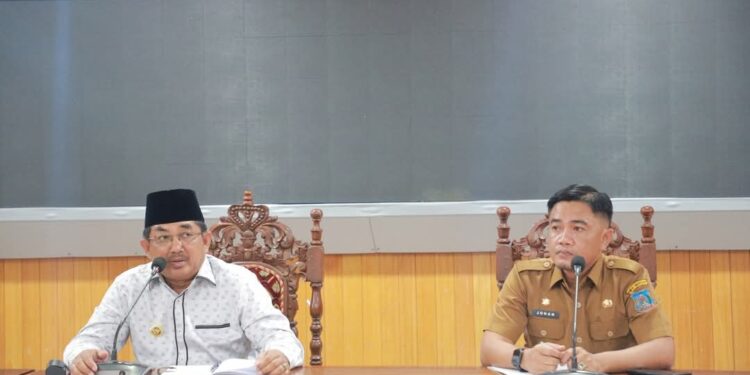Satgas Sampah Nasional Siap Dibentuk, Bupati Tanjab Barat Minta OPD Bergerak Cepat