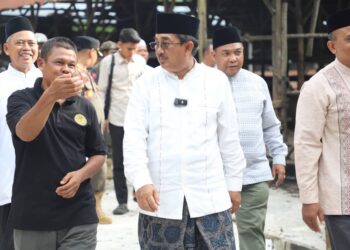 Bupati Tanjab Barat Tinjau Peternakan dan Kebun Sayur Warga Purwodadi, Dorong Kemandirian Ekonomi Desa