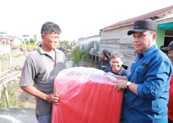 Tiga Rumah Hangus, Wabup Katamso Hadir di Tengah Duka Warga Kampung Nelaya