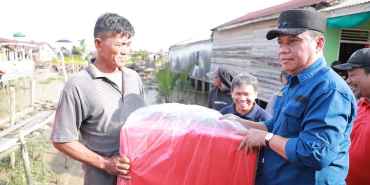 Tiga Rumah Hangus, Wabup Katamso Hadir di Tengah Duka Warga Kampung Nelaya