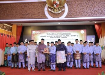 Wakil Bupati Tanjab Barat Hadiri Pelantikan DMDI Jambi, Komitmen Lestarikan Budaya dan Ukhuwah Islamiyah