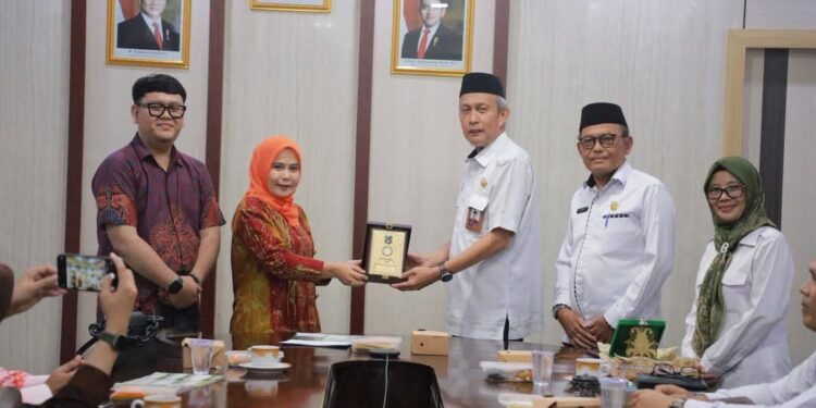 Dorong SDM Unggul, Pemkab Tanjab Barat Jajaki Kerja Sama dengan Universitas Ibnu Sina