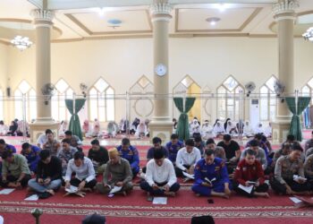 Rangkaian HUT Bhayangkara ke-79, Polres Tanjab Barat Pererat Kebersamaan Lewat Dzikir dan Doa