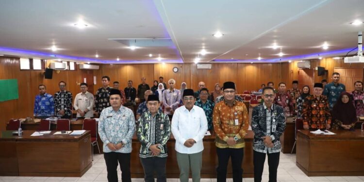 Dorong Kemandirian Desa, Tanjab Barat Percepat Pembentukan Koperasi Merah Putih