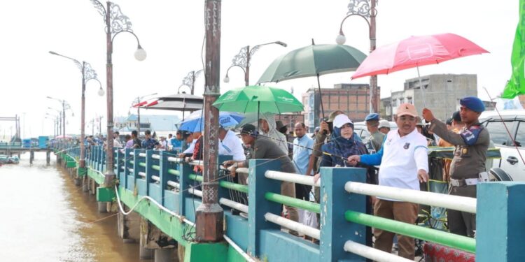 Bupati Anwar Sadat Buka Lomba Mancing Mania, WFC Kuala Tungkal Diserbu Ratusan Peserta