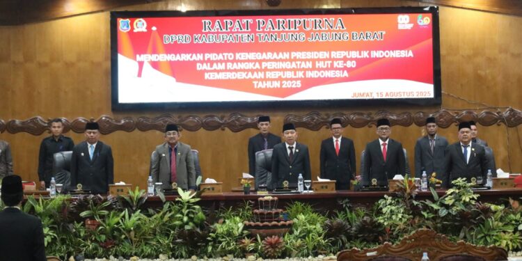 DPRD Tanjab Barat Khidmat Dengarkan Pidato Kenegaraan HUT ke-80 RI