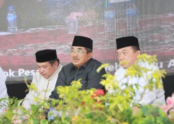 Bupati Anwar Sadat Hadiri Maulid Nabi di Ponpes Kumpeh Daaru Attauhid