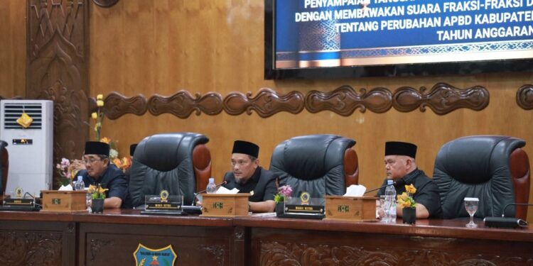 Bupati Anwar Sadat Sampaikan Tanggapan atas Pemandangan Umum Fraksi-Fraksi terhadap Ranperda Perubahan APBD 2025
