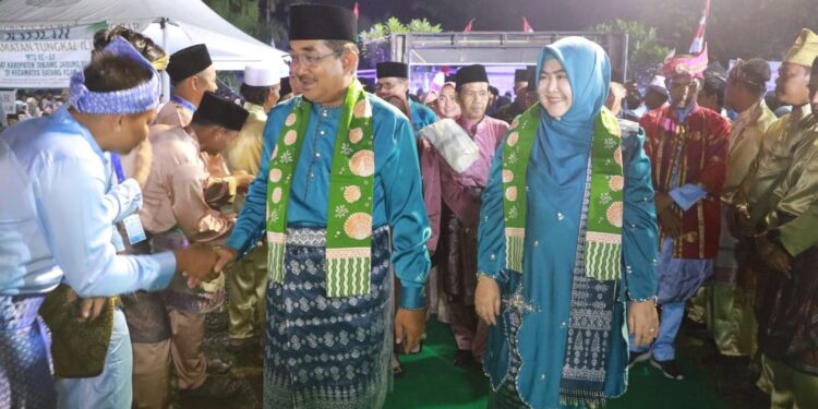 Bupati Anwar Sadat Resmi Buka MTQ ke-53 Tingkat Kabupaten Tanjung Jabung Barat Tahun 2025