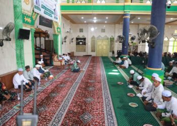 Di Haul Ulama dan Isra Mi’raj, Bupati Anwar Sadat Ajak Warga Meneladani Akhlak Orang Sholeh