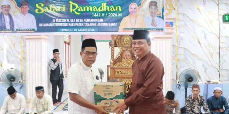 Safari Ramadan di Penyabungan, Katamso Salurkan Bantuan dan Perkuat Silaturahmi