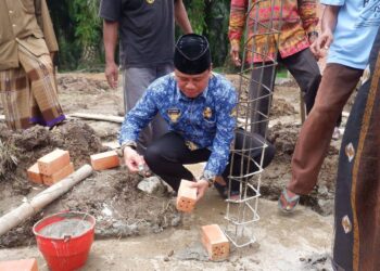 Peletakan Batu Pertama Madrasah, Pemkab Tanjab Barat Perkuat Akses Pendidikan Agama