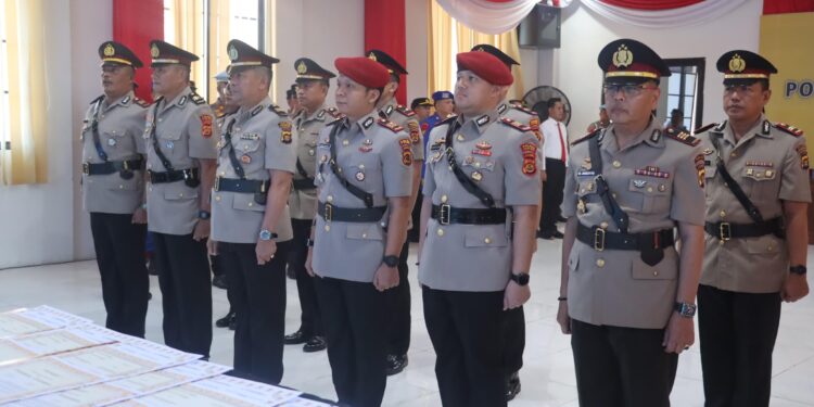 Kapolres Tanjab Barat Pimpin Sertijab, Tekankan Profesionalitas dan Tanggung Jawab
