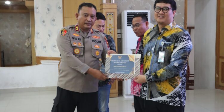 Kapolres Tanjab Barat Tegaskan Peran Dialog Tripartit di Peringatan May Day 2026