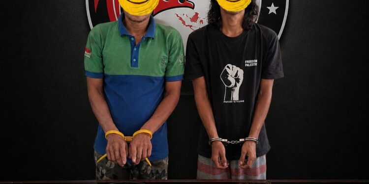 Kasus Sabu Terungkap di Dua Lokasi, Dua Pelaku Resmi Dilimpahkan ke Polres Tanjab Barat